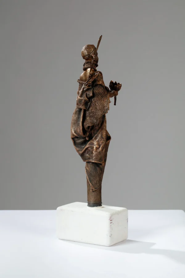 Lady hunter - Image 4